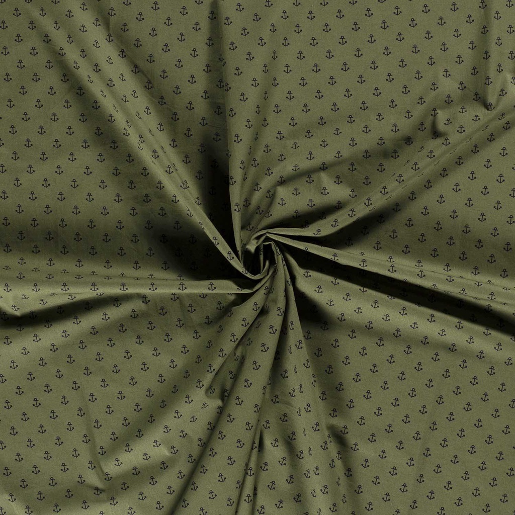515529-027_C.jpg